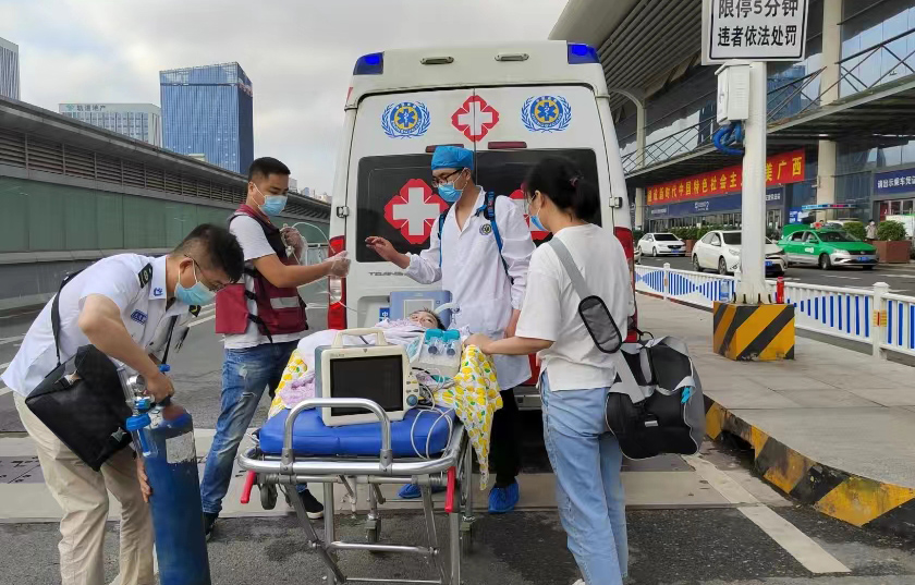 海兴县救护车出租公司